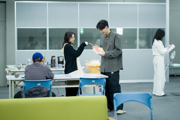 ▲《婚內失戀》李玉璽搭檔項婕如。(圖/艾彼新創股份有限公司提供)