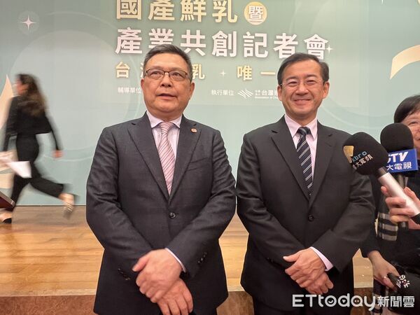 ▲▼外界擔憂禽流感導致蛋價上揚,畜牧司長李宜謙(圖右)表示,影響沒有很大。(圖/記者許敏溶攝)