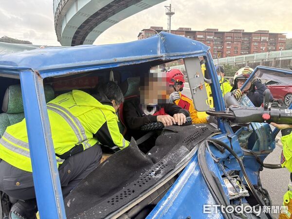 ▲▼ 基隆市國道1號北上接東岸高架口 。(圖/記者郭世賢翻攝)