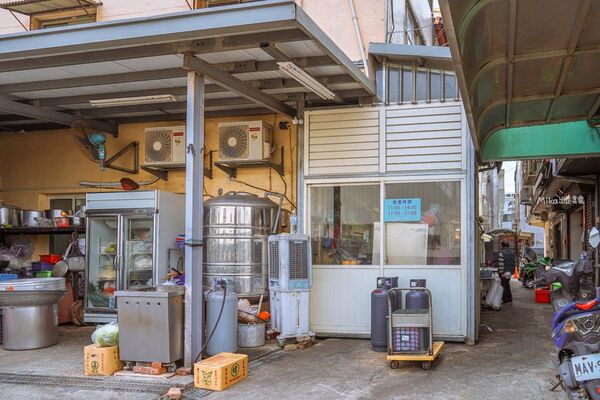 ▲▼苗栗在地人才知道的私房鵝肉店。(圖/部落客mika提供)