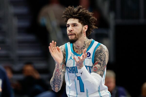 ▲「球3弟」博爾開賽首節就意外和主帥相撞傷退,但仍率領黃蜂拚出大逆轉拿下7連勝。(圖/達志影像/美聯社)