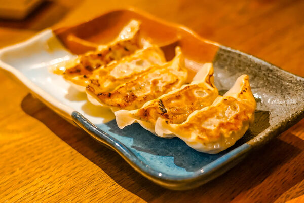 ▲▼牛骨ごっつおらーめん 鳥取店。(圖/部落客Mika授權提供)