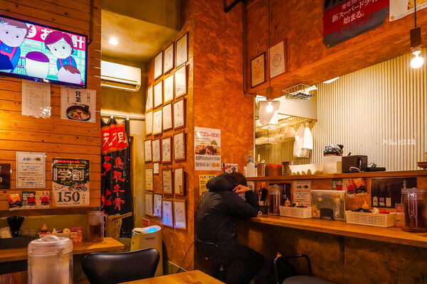 ▲▼牛骨ごっつおらーめん 鳥取店。(圖/部落客Mika授權提供)