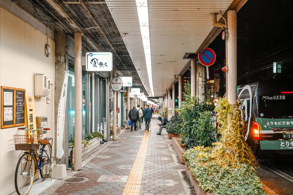 ▲▼牛骨ごっつおらーめん 鳥取店。(圖/部落客Mika授權提供)