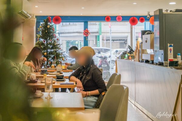 ▲▼香緹果子咖啡館。(圖/部落客飛天璇的口袋授權提供)