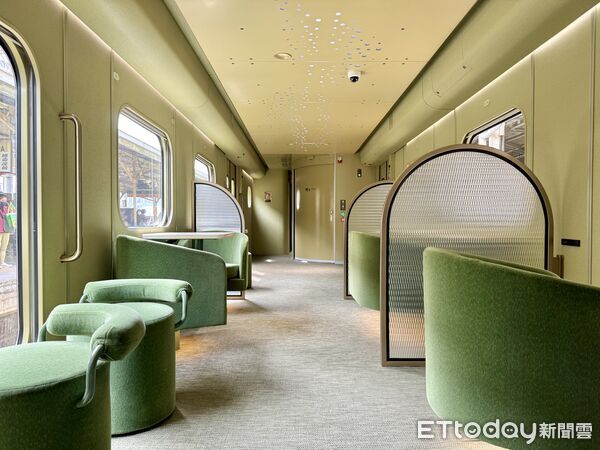 ▲雄獅x台鐵觀光列車「山嵐號」今(4日)正式駛向西部,宣布自4月3日起首度行駛台南至彰化路線,山嵐號。(圖/記者彭懷玉攝)