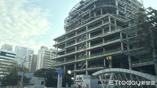 ▲▼ 義享,漢神 。(圖/記者張雅雲攝)