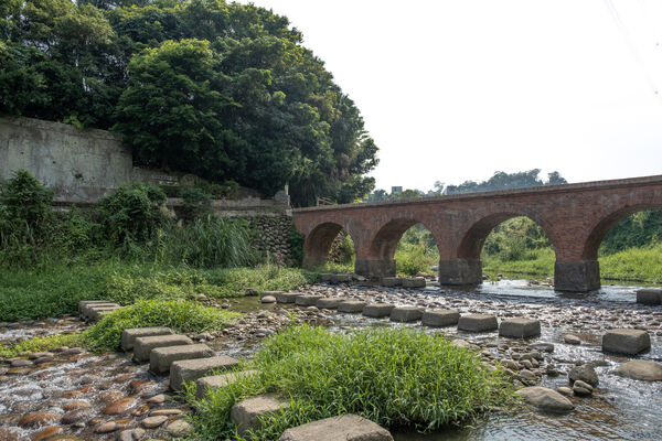 ▲大溪木博館,壢景町,大平橋,臺灣客家茶文化館,大北坑休閒農業區,三坑老街。(圖/桃園市觀旅局提供)
