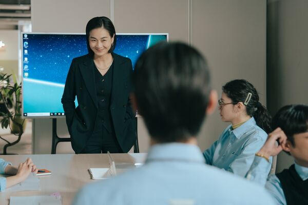 ▲高伊玲在《人生只租不賣》和弟弟為了祖厝吵架,陳雪甄和謝章穎在《人生只租不賣》有很多「師徒過招」的對手戲,黃河、陳姸霏面對不願將祖厝包租代管的房客。(圖/公視台語台提供)