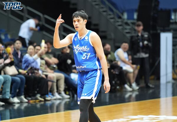 ▲▼高雄全家海神代理總教練朱永弘、吳曉謹。(圖/TPBL提供)