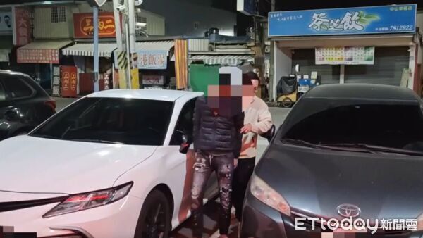 ▲▼尾牙敬酒爆糾紛,廠商10人暴打室內設計公司老闆。(圖/記者許宥孺翻攝)