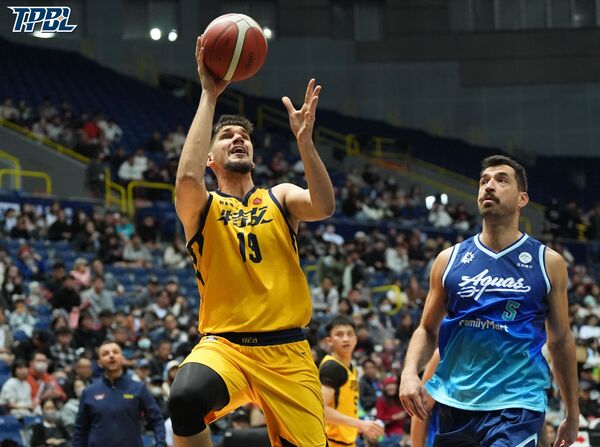 ▲新北中信特攻阿巴西、馬可、內馬。(圖/TPBL提供)