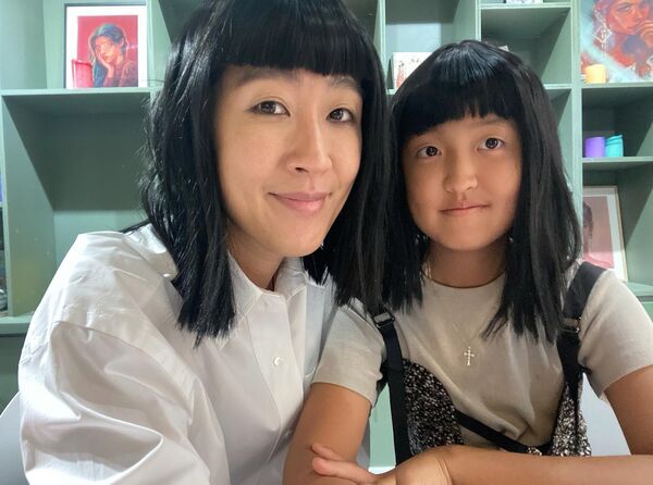 ▲▼《單身地獄》洪真慶15歲女遭疑削骨整型 媽崩潰揭真相。(圖/翻攝自Instagram/kimlael_maria)