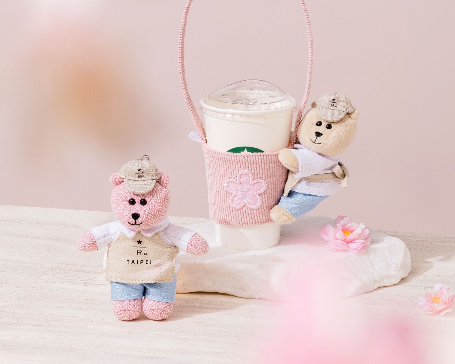 ▲星巴克春櫻系列2/11開賣。(圖/品牌提供)