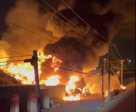 ▲鹿港鎮清潔隊起火。(圖/民眾提供)