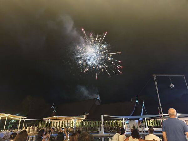▲▼普吉島 Club Med Phuket (下):水陸運動到超嗨夜間表演派對秀,還有神隊友兒童俱樂部。(圖/部落客混血珊莎的奇幻旅程授權提供)
