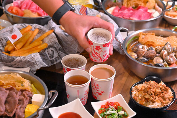 ▲▼水滾巴鍋物。(圖/部落客橘子狗愛吃糖授權提供)