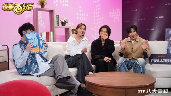 ▲鄭伊健現場即興演出讓後輩佩服。(圖/八大提供)