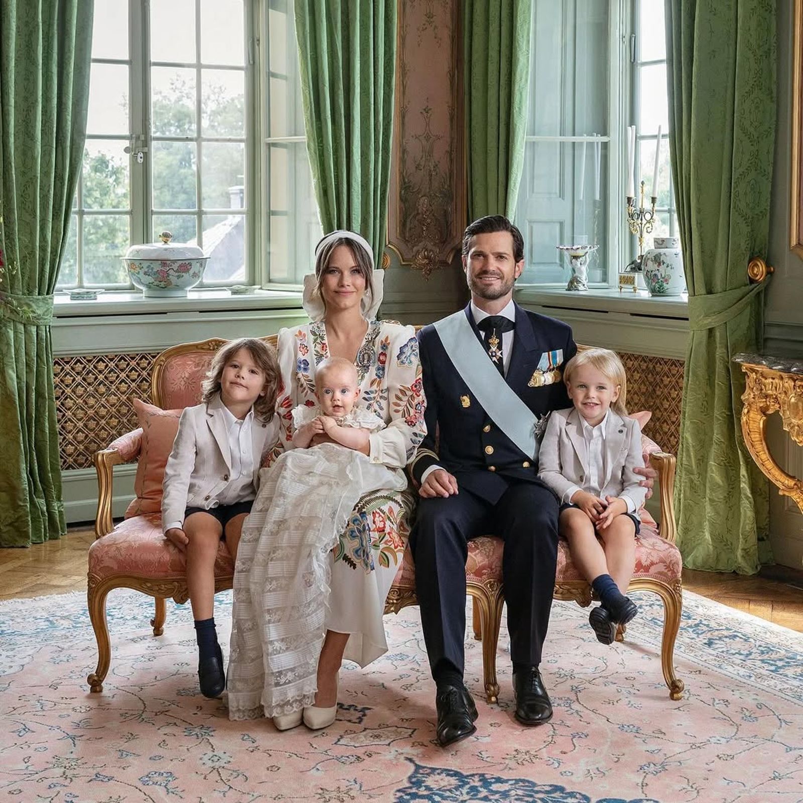 又有王室成員栽了?41歲瑞典王妃認「與淫魔見過面」 前名模險踏上「蘿莉島」急切割