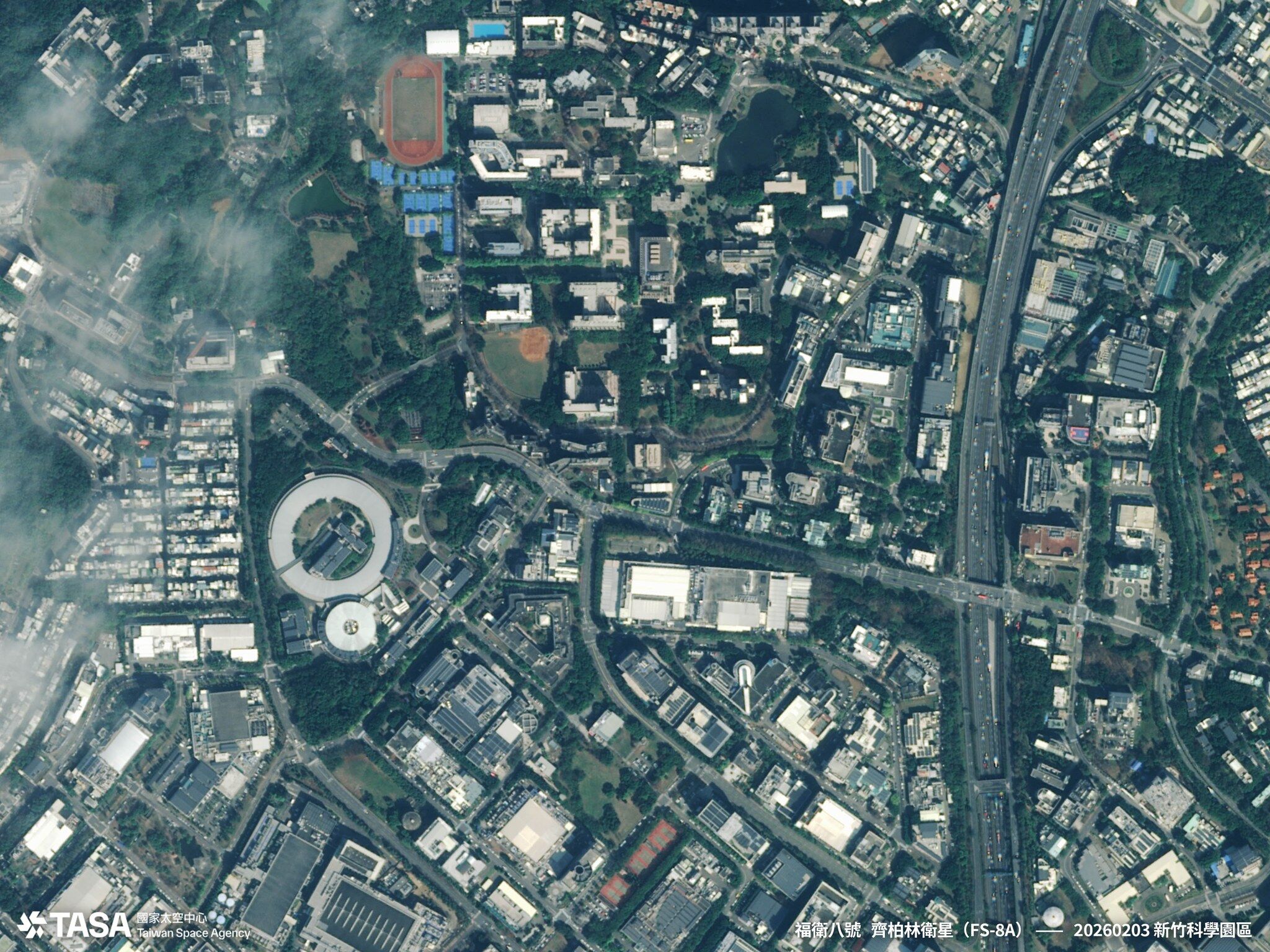 ▲▼台灣第一個自製衛星星系「福衛八號」首顆齊柏林衛星,第一波影像成果。(圖/翻攝自Facebook/蕭美琴)