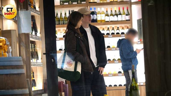 撒嬌女人最好命1/莫允雯甩開為戲瘦成紙片人體態 膨臉嘟嘴警告男友超可愛