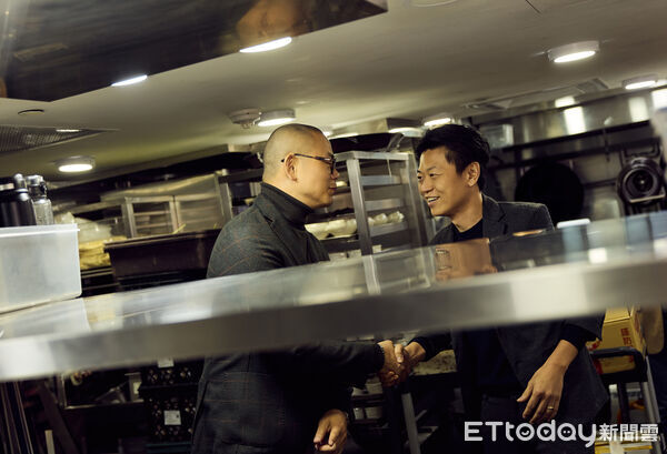 ▲「饗 A Joy」今年邀請國際名廚江振誠進駐策劃餐檯。(圖/饗賓餐旅提供)