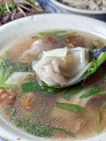 ▲▼麗英麵攤。(圖/部落客小虎食夢網授權提供)