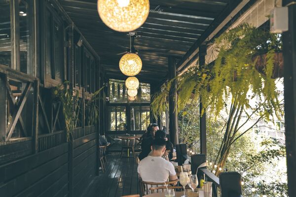 ▲▼三丘景觀餐廳 3 Hills café。(圖/部落客黑皮的旅遊筆記授權提供)