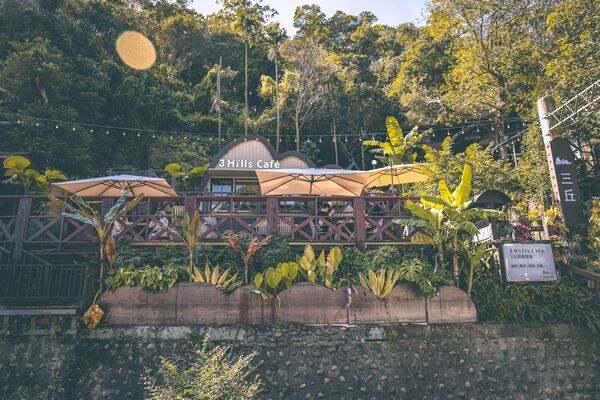 ▲▼三丘景觀餐廳 3 Hills café。(圖/部落客黑皮的旅遊筆記授權提供)
