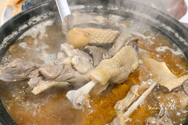 ▲▼陽柳塘薑母鴨。(圖/部落客水晶安蹄不務正業過生活授權提供)