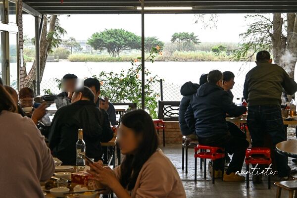 ▲▼陽柳塘薑母鴨。(圖/部落客水晶安蹄不務正業過生活授權提供)