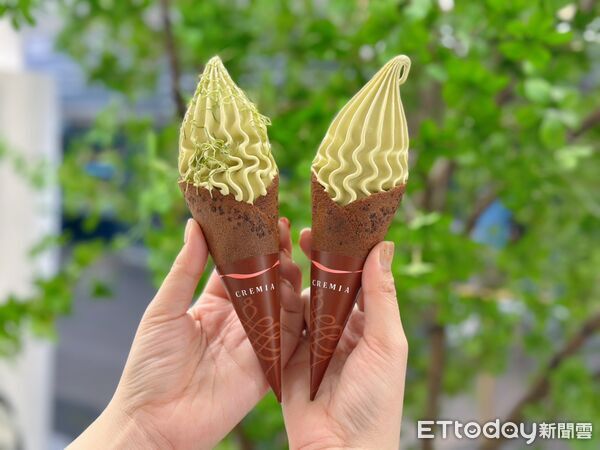 ▲▼CREMIA最新「醇濃開心果冰淇淋」、「杜拜風情巧克力」。(圖/記者蕭筠攝)