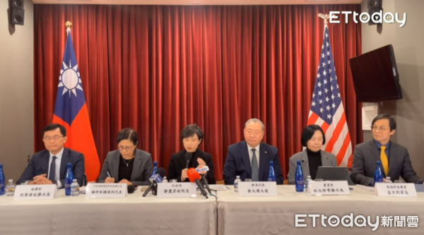 ▲▼行政院副院長鄭麗君於美國舉行記者會說明台美關稅協定細節。(圖/翻攝直播)