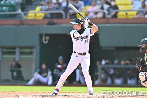 ▲▼2026WBC經典賽中華隊自辦熱身賽,陳傑憲。(圖/記者李毓康攝)