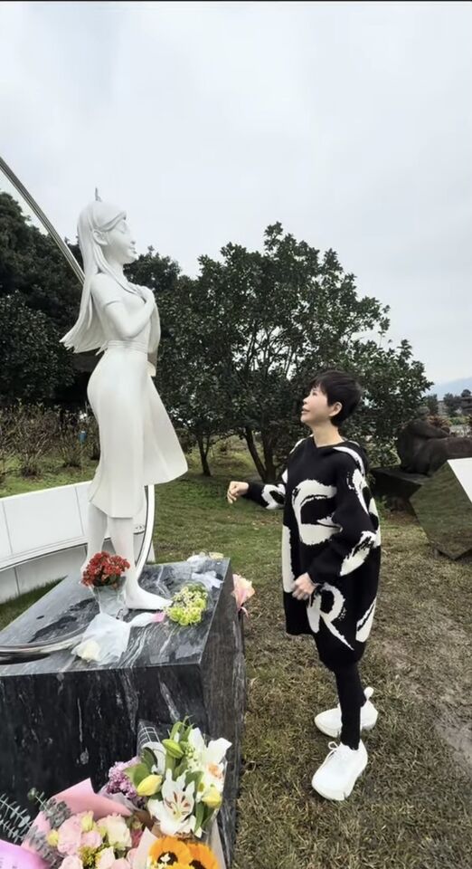 ▲▼ 詹雅雯去看大S 。(圖/翻攝詹雅雯YouTube)