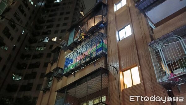 ▲▼五股火警,燃燒面積0.5平方公尺。(圖/記者陸運陞翻攝)