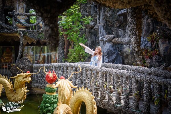 ▲▼石頭廟。(圖/部落客滿分的旅遊札記授權提供)