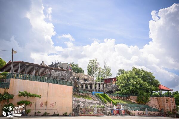 ▲▼石頭廟。(圖/部落客滿分的旅遊札記授權提供)