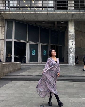 ▲▼謝麗金出國「臉太腫糗卡海關」:以為做醫美沒事。(圖/翻攝自Facebook/謝麗金)