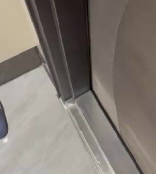 ▲▼琳妲遭控「半夜狂敲擾民」鄰居投訴球團 她崩潰求助。(圖/翻攝自Instagram/linda831212)