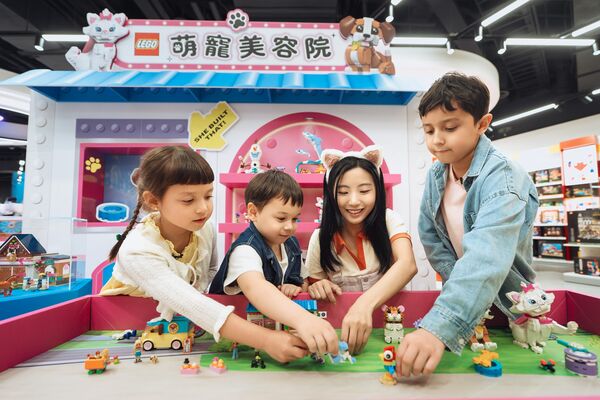 ▲ CASETiFY、樂高春意配件。(圖/品牌提供)