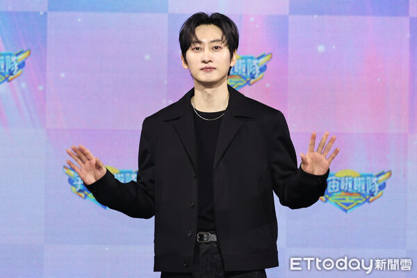 ▲▼ 《宇宙啦啦隊》開播記者會MC銀赫。(圖/記者黃克翔攝)