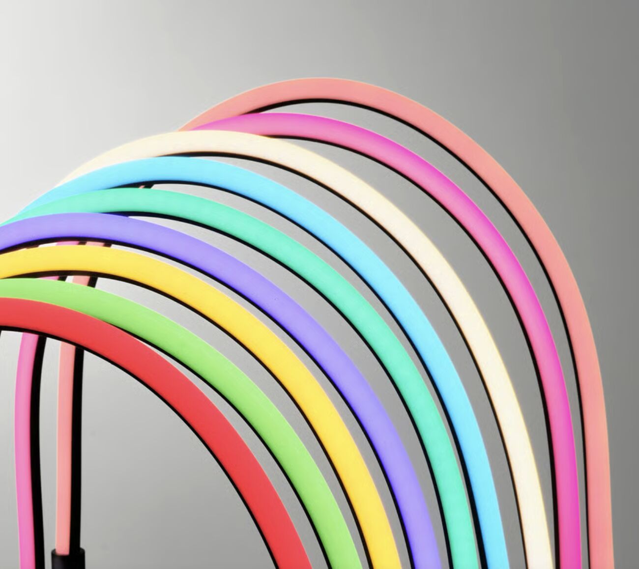 ▲IKEA SMÅSNÖRE 燈具。(圖/翻攝IKEA)