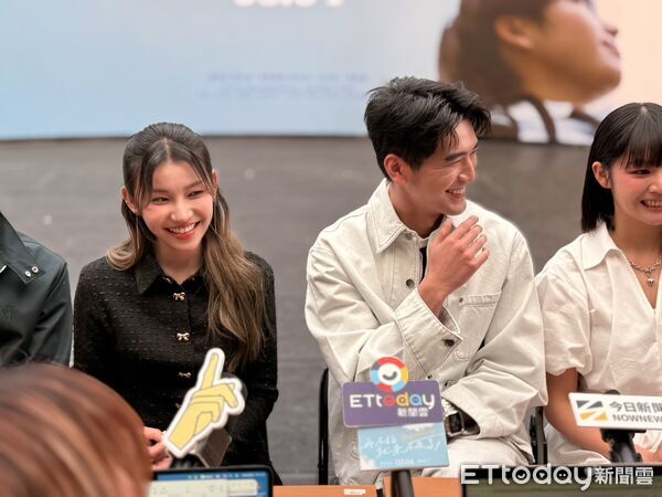 ▲采子、涂善存、林瑄、黃禮豐、邱昊奇出席《再不拍就來不及了!》上檔記者會。(圖/記者姜國輝攝)