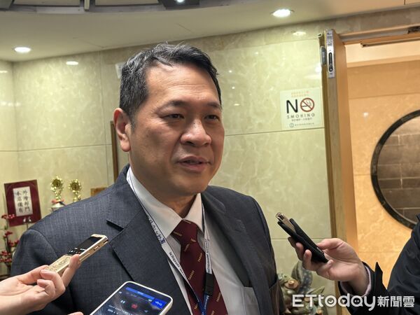 ▲▼台灣婦產科醫學會秘書長黃建霈。(圖/記者洪巧藍攝)