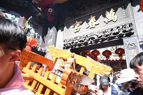 ▲▼台中萬春宮徵臨演?廟方提醒是詐騙喔。(圖/萬春宮臉書提供)