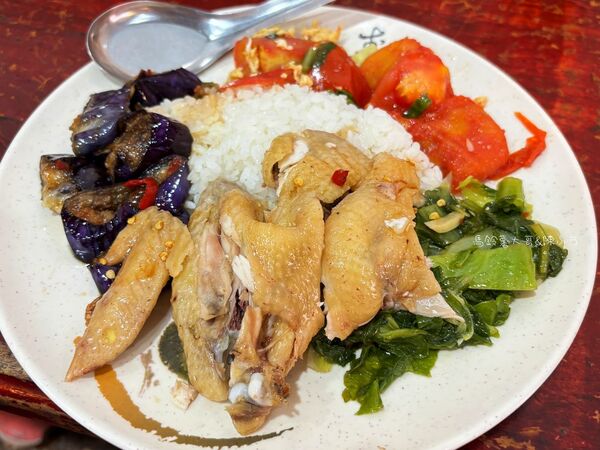 ▲▼美珠土雞店。(圖/陳小可的吃喝玩樂授權提供)