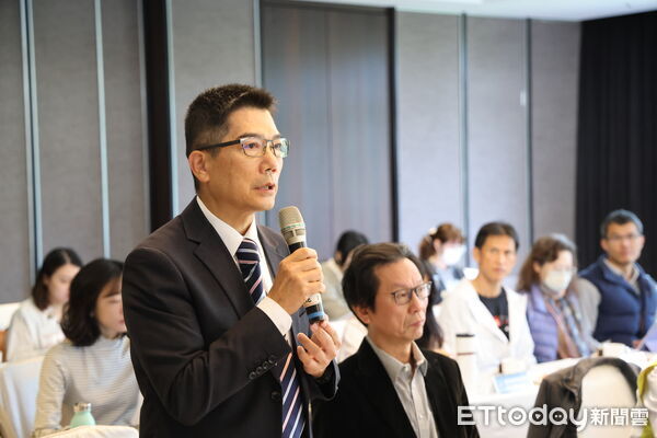 ▲▼花蓮慈院承接東區全人業務,委員會進入第三次會議,預計於五月初向衛福部提出初版全人照護計畫政策建議報告書。(圖/慈濟醫學中心提供,下同)