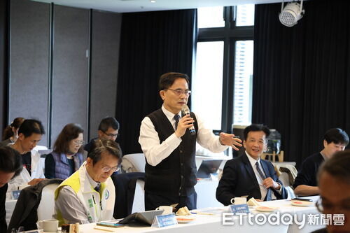 ▲▼花蓮慈院承接東區全人業務,委員會進入第三次會議,預計於五月初向衛福部提出初版全人照護計畫政策建議報告書。(圖/慈濟醫學中心提供,下同)