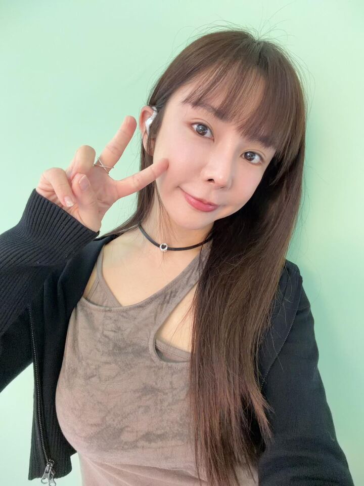 ▲▼巫苡萱。(圖/翻攝自Facebook/巫苡萱Ava Wu)